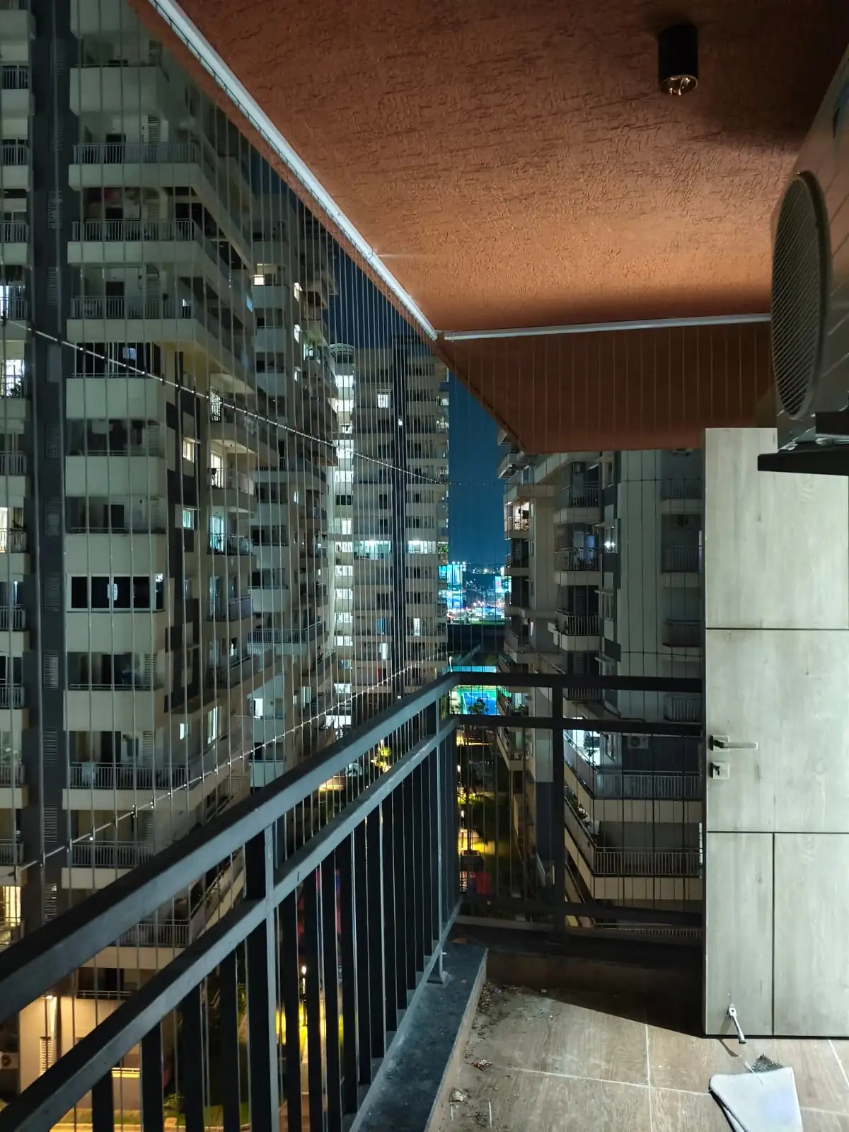 Balcony Invisible Grill Installation in Bengaluru - Real Project 15 by Sandhya Invisible Grills